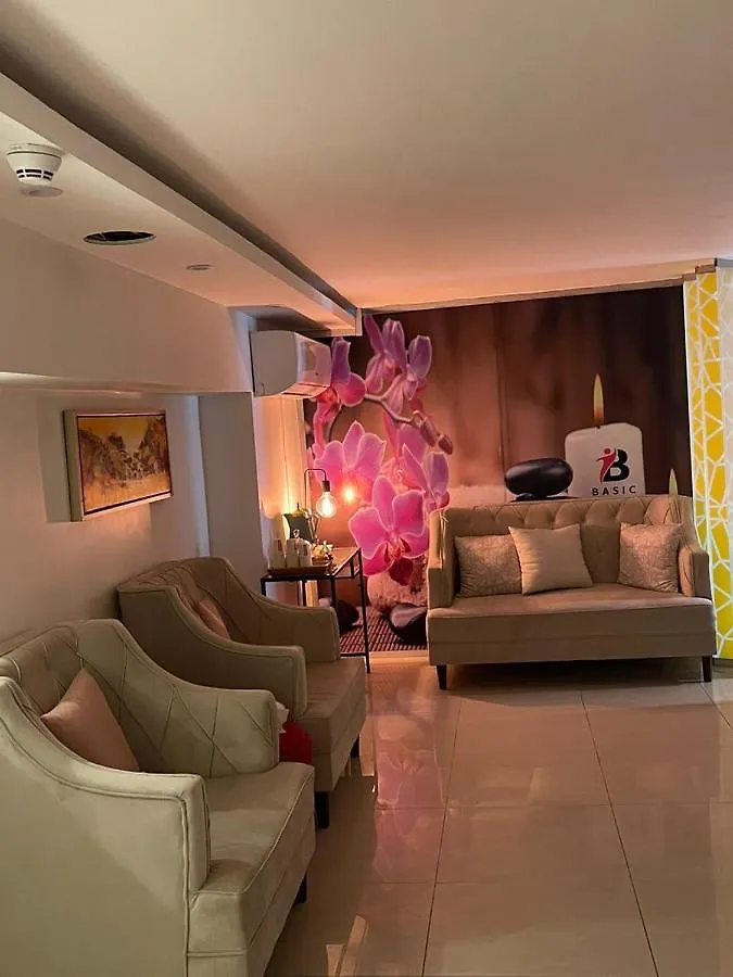Mira Business Hotel Riyad 4*,